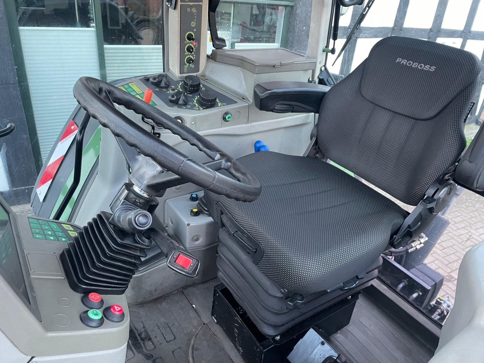 Traktor des Typs Fendt Favorit 824, Gebrauchtmaschine in Hunteburg (Bild 9)