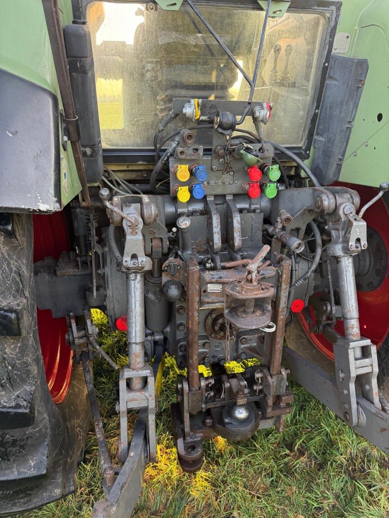 Traktor des Typs Fendt Favorit 824, Gebrauchtmaschine in Elmenhorst-Lanken (Bild 7)