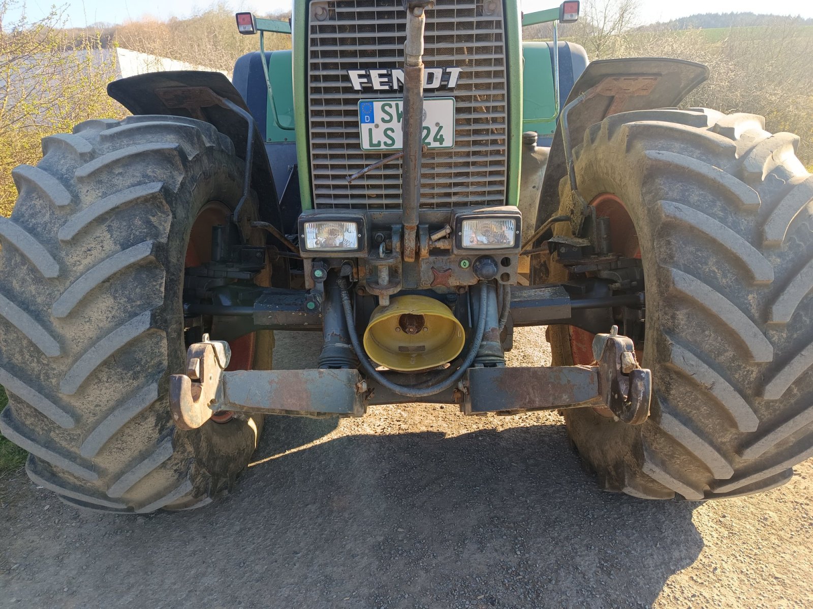 Traktor типа Fendt Favorit 824, Gebrauchtmaschine в Schonungen (Фотография 2)