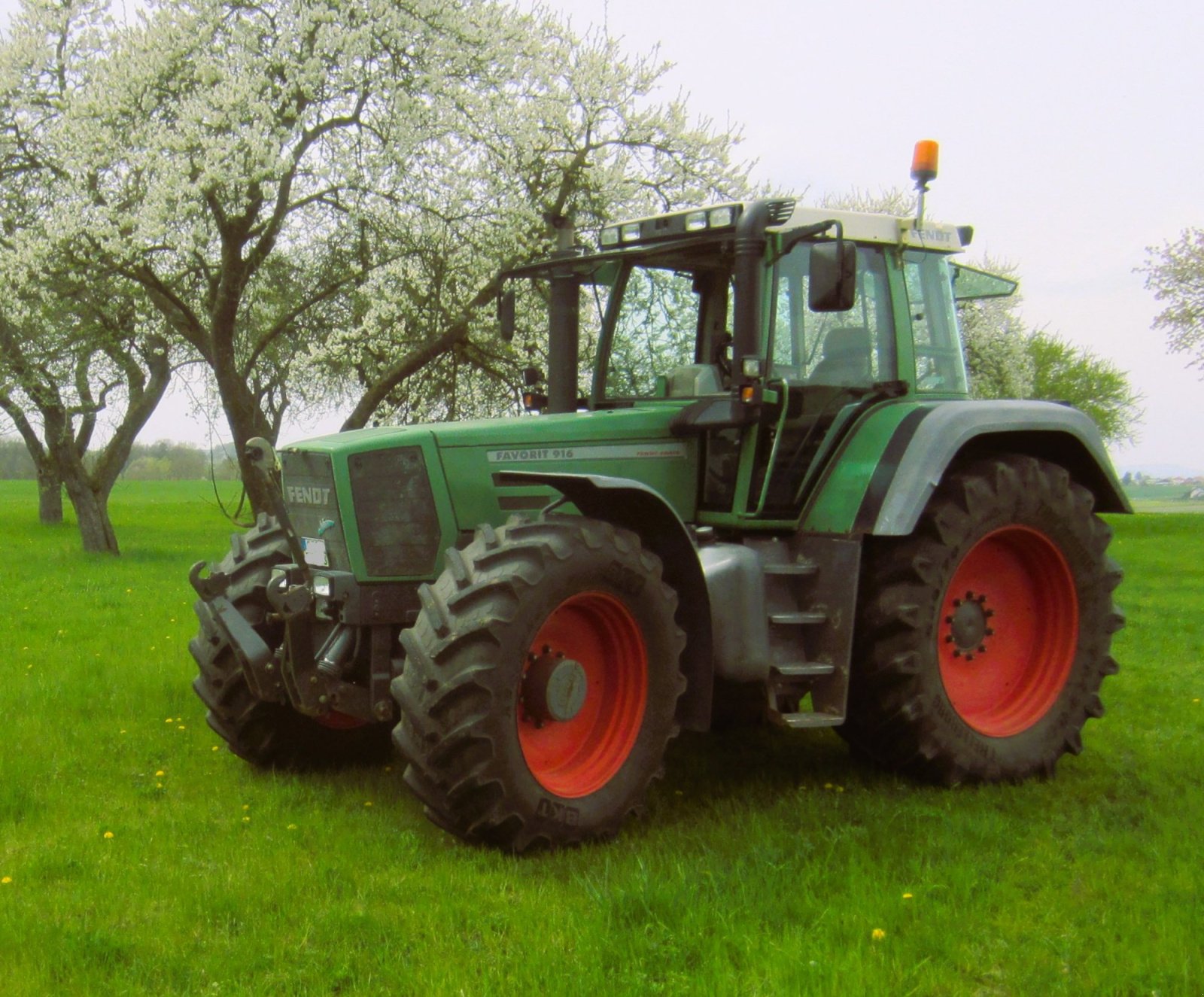 Traktor del tipo Fendt Favorit 916 Vario, Gebrauchtmaschine In Meeder (Immagine 1)