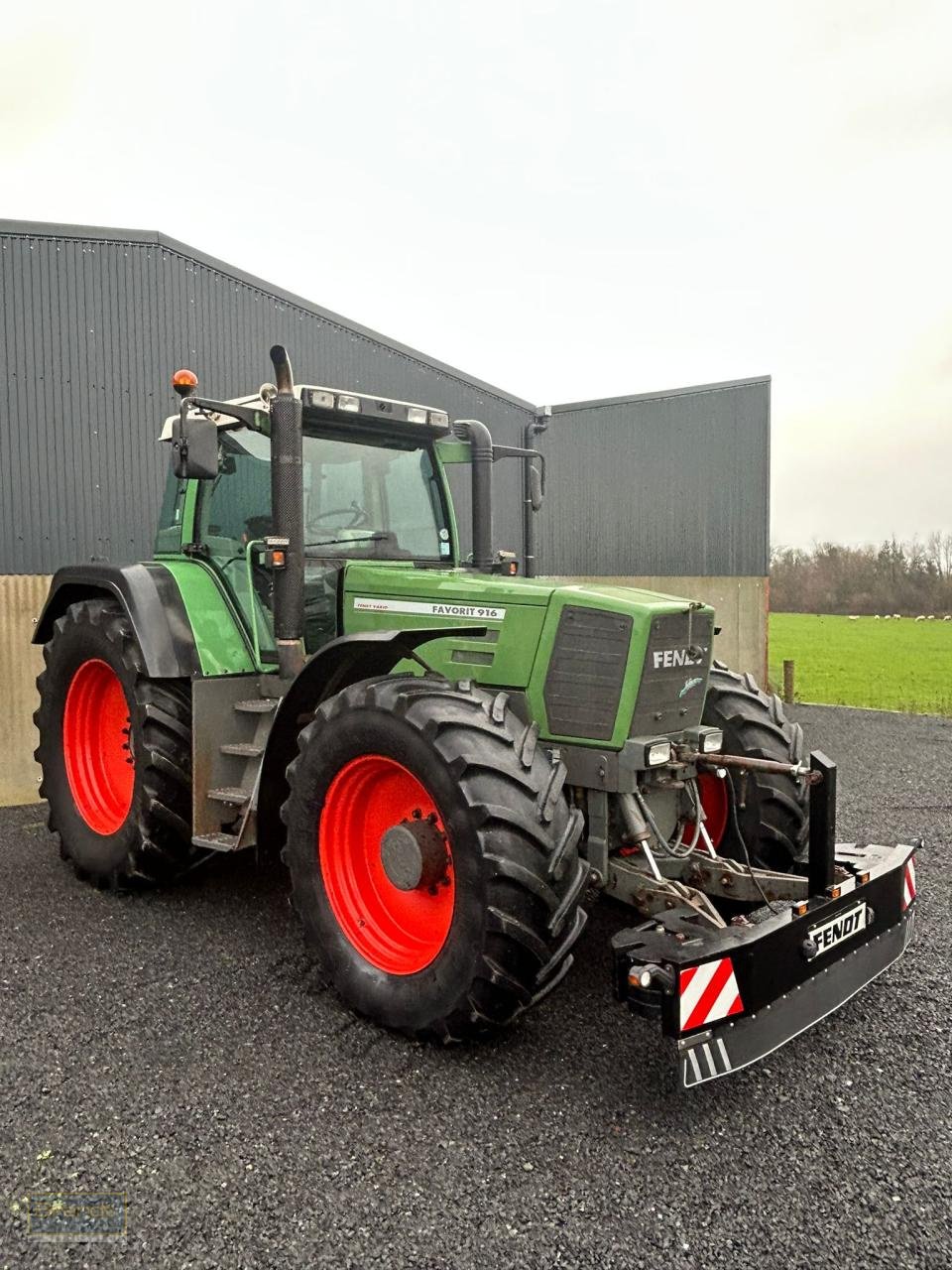 Traktor des Typs Fendt Favorit 916, Gebrauchtmaschine in Oyten (Bild 3)