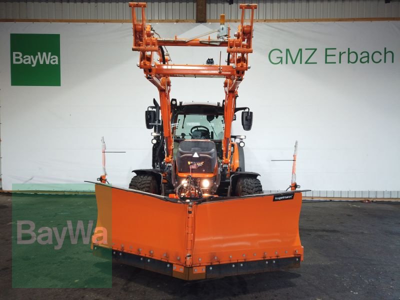 Traktor of the type Fendt FENDT 211 S VARIO GEN3 POWER, Gebrauchtmaschine in Erbach (Picture 2)