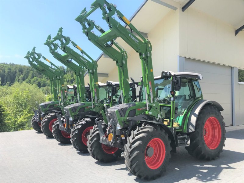 Traktor des Typs Fendt Fendt 211 S3 Vario Frontlader Cargo 3X65 mit Joystick (elektr. Ventile) - Vollausstattung, Gebrauchtmaschine in Weigendorf (Bild 1)