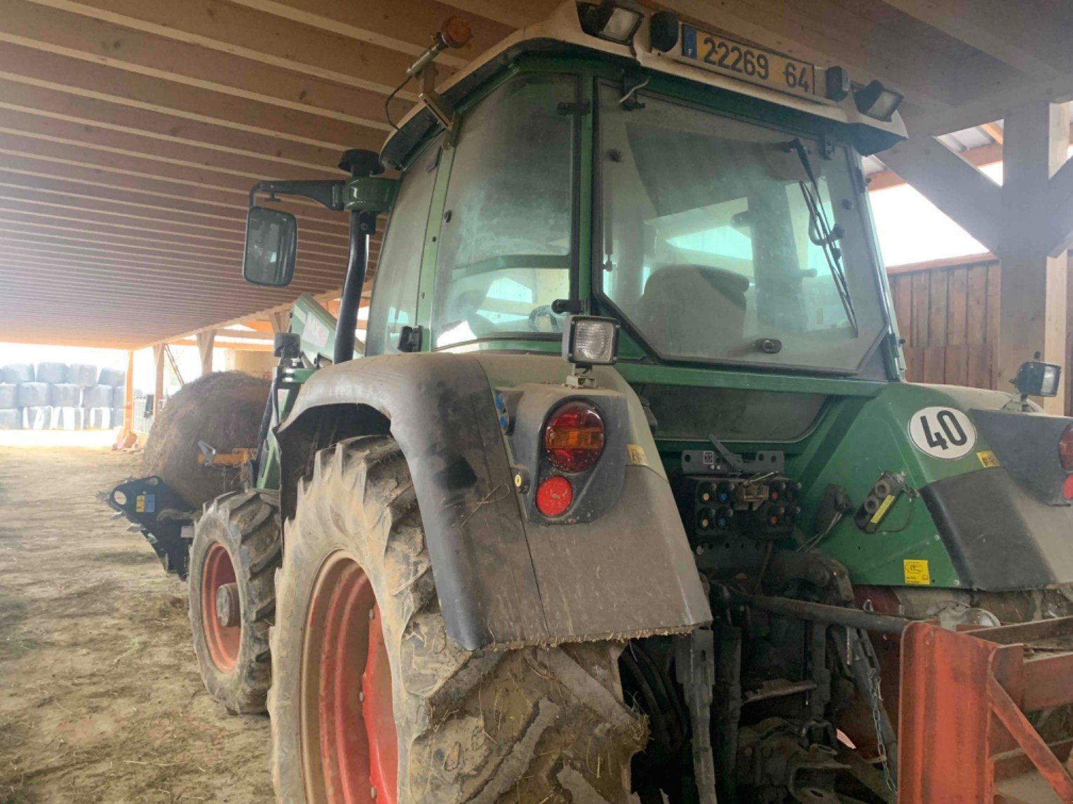 Traktor typu Fendt FENDT 309 C, Gebrauchtmaschine v ORLEIX (Obrázok 2)
