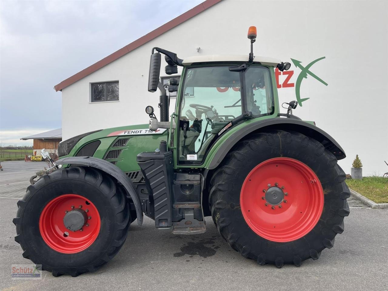 Traktor tip Fendt Fendt 718 Vario SCR Lenksystem, SERVICE neu, 724 720, Gebrauchtmaschine in Schierling (Poză 3)
