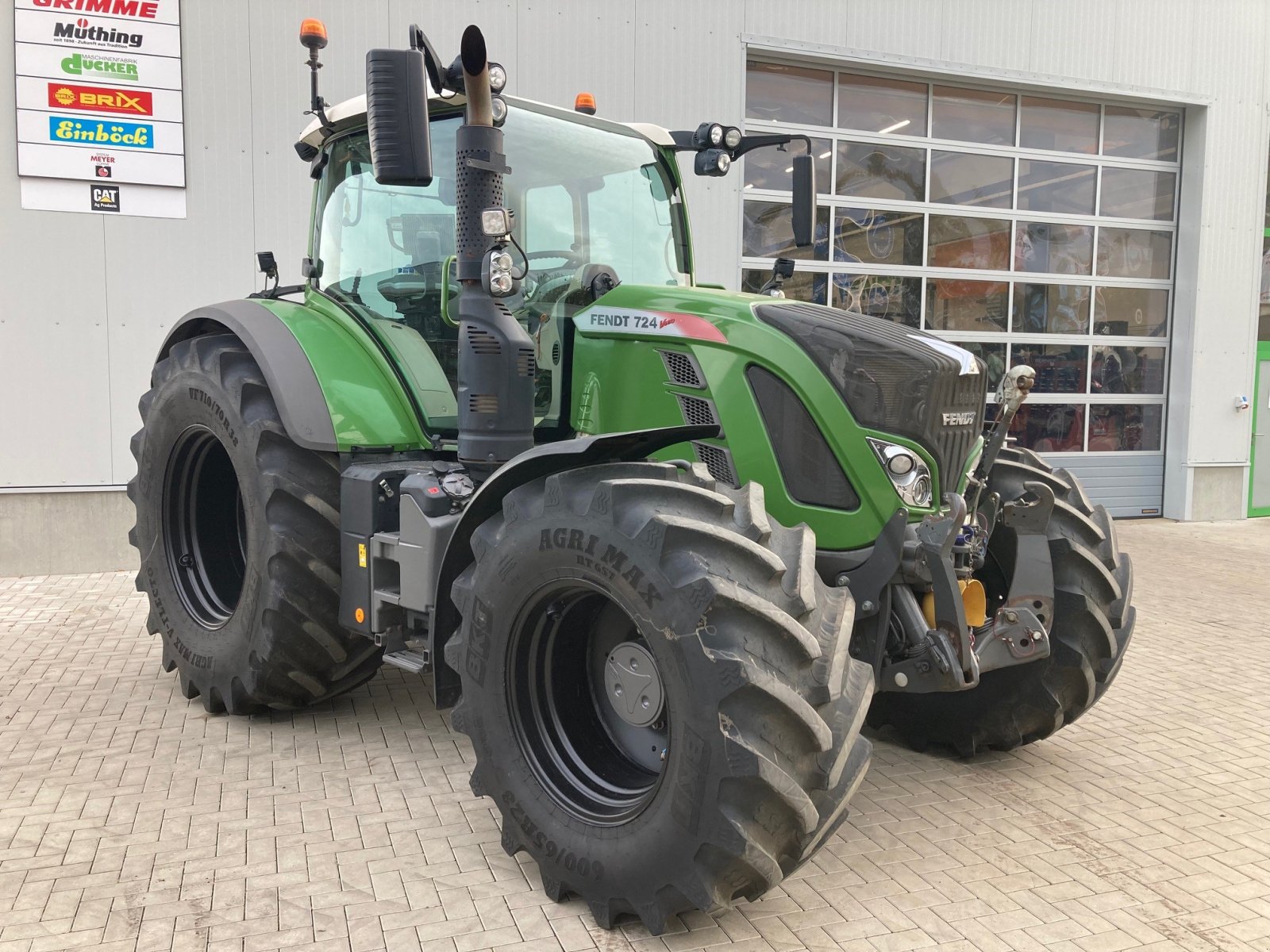 Fendt Fendt 724 S4 ProfiPlus, Gebrauchtmaschine, Baujahr: 2019, Betriebsstunden: 6989 Stunden (Bild 4) Traktor des Typs Fendt Fendt 724 S4 ProfiPlus, Gebrauchtmaschine in Sterup (Bild 4)