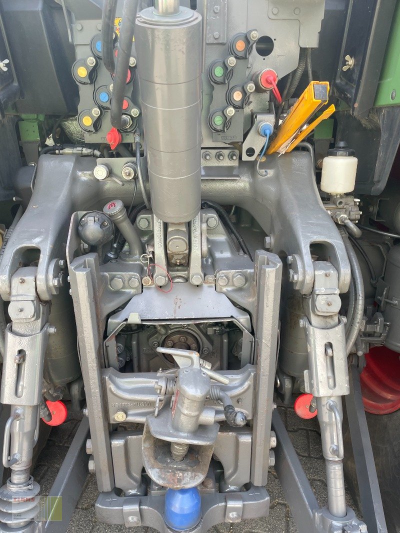 Traktor типа Fendt Fendt 724, Gebrauchtmaschine в Saulheim (Фотография 12)