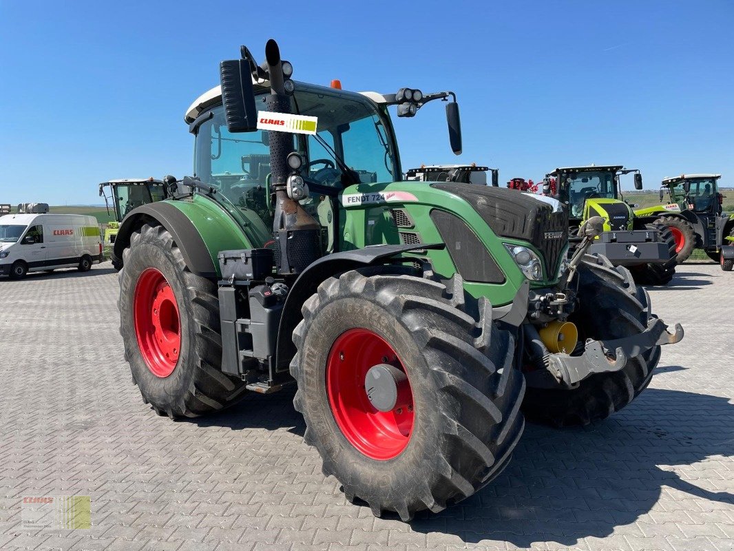 Traktor типа Fendt Fendt 724, Gebrauchtmaschine в Saulheim (Фотография 1)