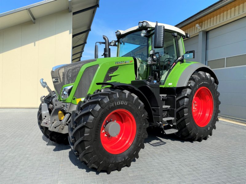 Traktor des Typs Fendt Fendt 828 S4 PROFIPLUS PROFI+ inkl. VARIOGUIDE RTK, Gebrauchtmaschine in Weigendorf (Bild 1)