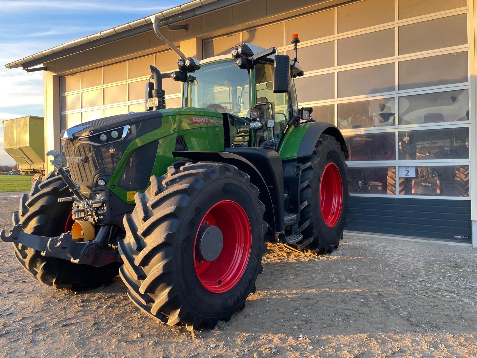Traktor от тип Fendt Fendt 936 Vario GEN 7, Gebrauchtmaschine в Pleß (Снимка 2)