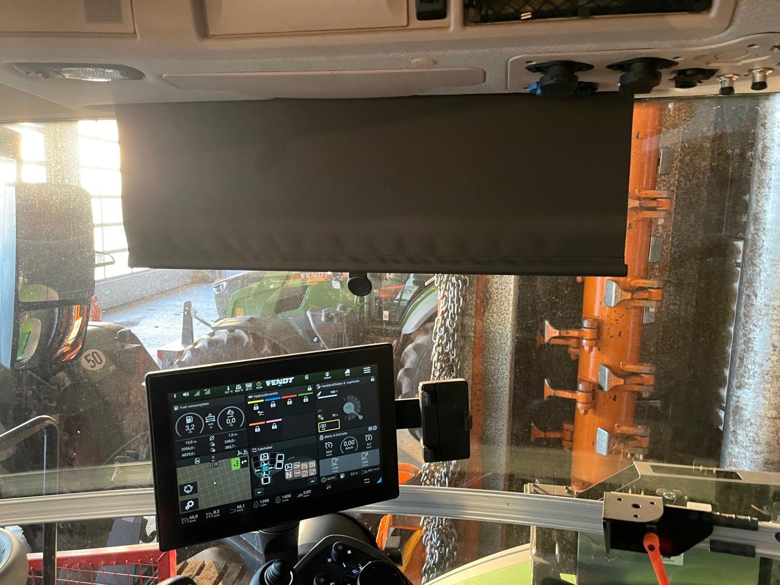 Traktor от тип Fendt Fendt 936 Vario GEN 7, Gebrauchtmaschine в Pleß (Снимка 13)