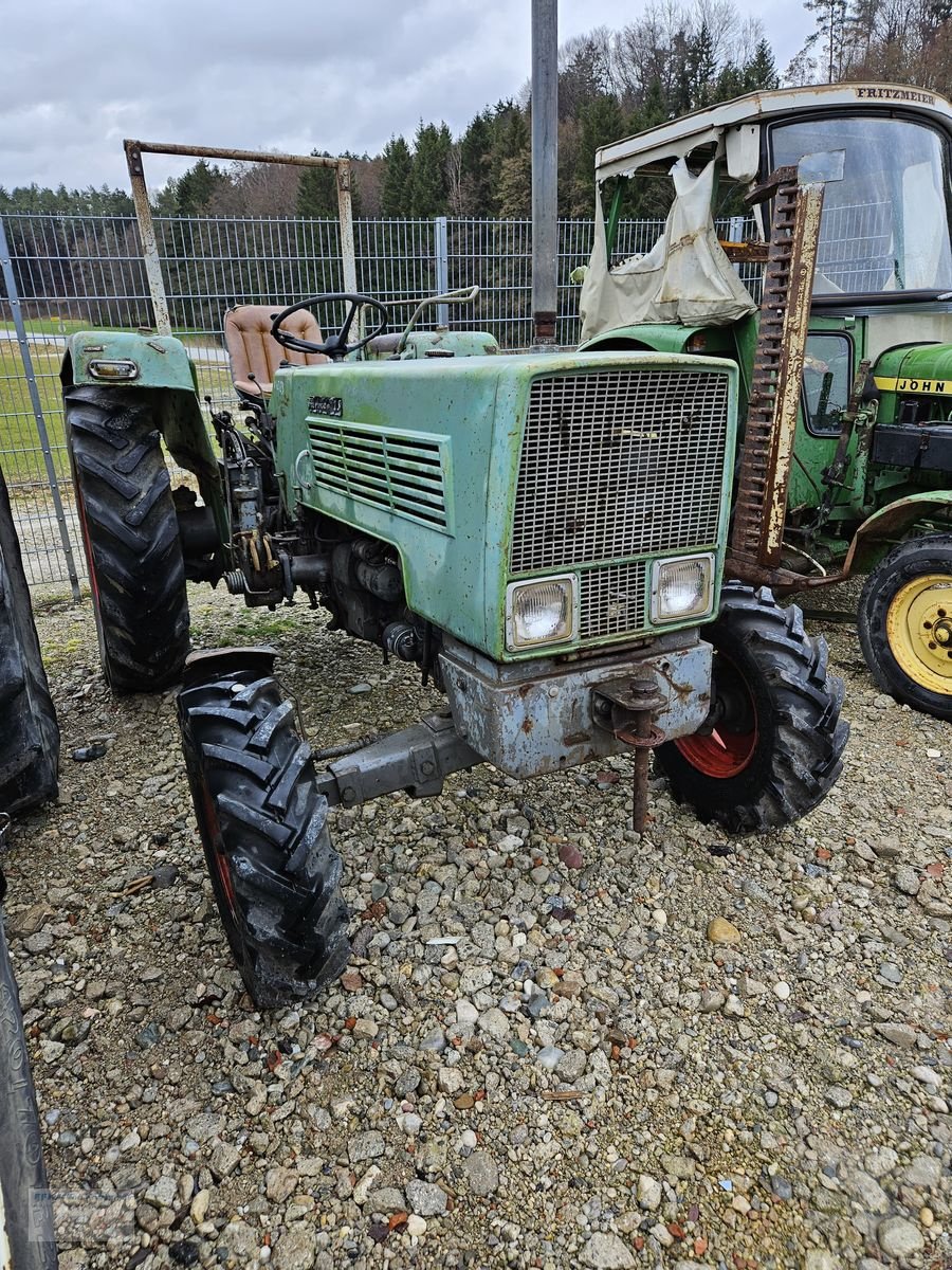 Traktor des Typs Fendt Fendt Farmer 2S, Gebrauchtmaschine in Erlbach (Bild 1)