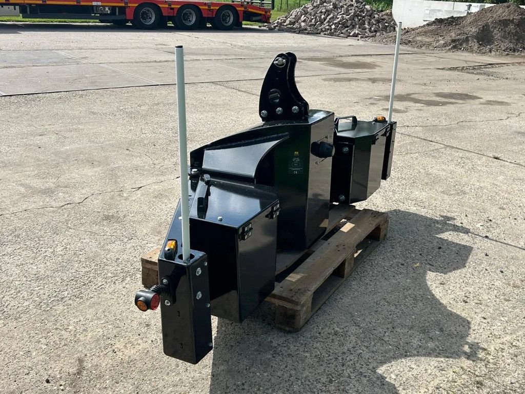 Traktor tipa Fendt Frontbumper Frontblok Gewicht NIEUW, Gebrauchtmaschine u Ruinerwold (Slika 4)