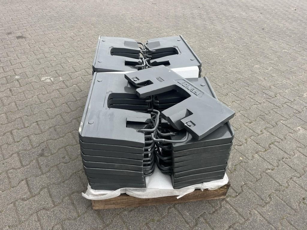 Traktor tip Fendt frontgewichten, Gebrauchtmaschine in Hapert (Poză 8)