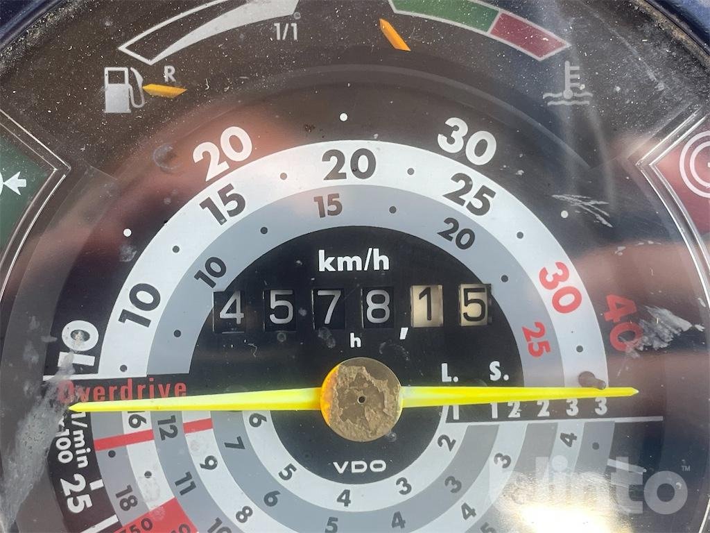 Traktor типа Fendt FW 158S, Gebrauchtmaschine в Düsseldorf (Фотография 7)