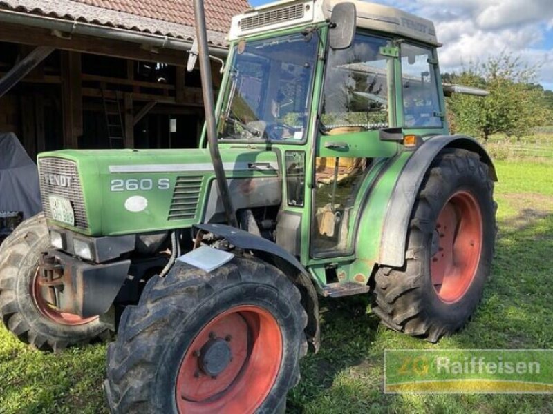 Traktor du type Fendt Gebr. 260 Allradschlepper, Gebrauchtmaschine en Salem-Neufrach (Photo 1)
