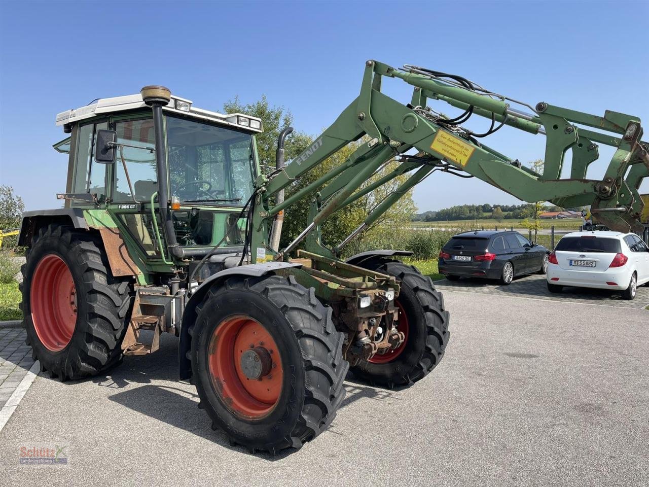 Traktor typu Fendt Geräteträger 395 GTA, Gebrauchtmaschine w Schierling (Zdjęcie 8)