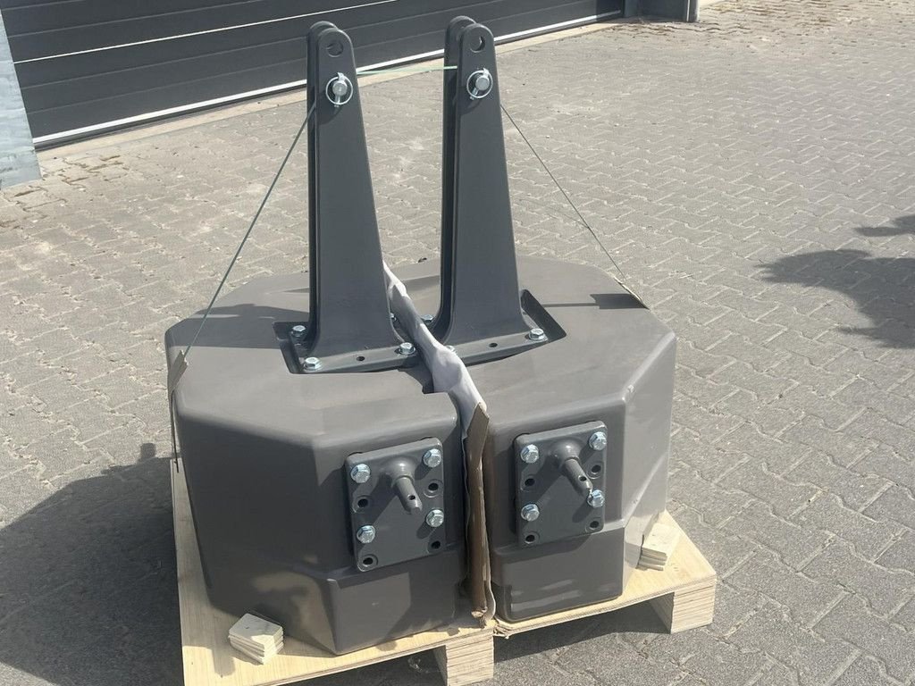 Traktor του τύπου Fendt gewichten blok, Gebrauchtmaschine σε Hapert (Φωτογραφία 5)