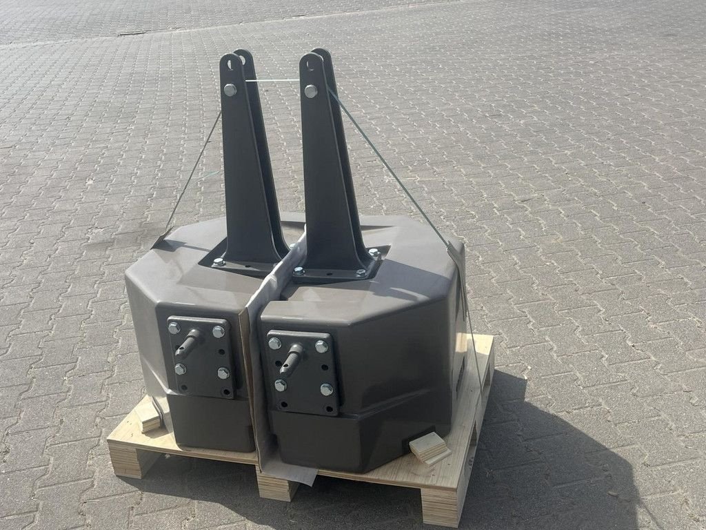 Traktor του τύπου Fendt gewichten blok, Gebrauchtmaschine σε Hapert (Φωτογραφία 1)