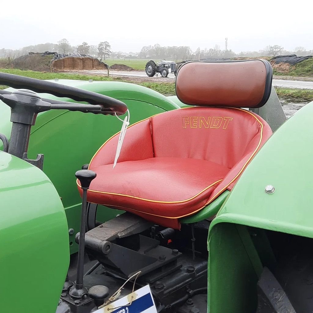 Traktor du type Fendt Oldtimer tractor, Farmer 2, Gebrauchtmaschine en Groningen (Photo 7)