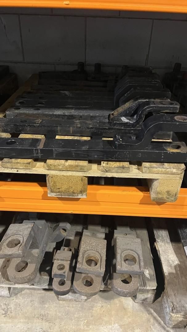 Traktor of the type Fendt onder trekhaken, Gebrauchtmaschine in Hapert (Picture 2)