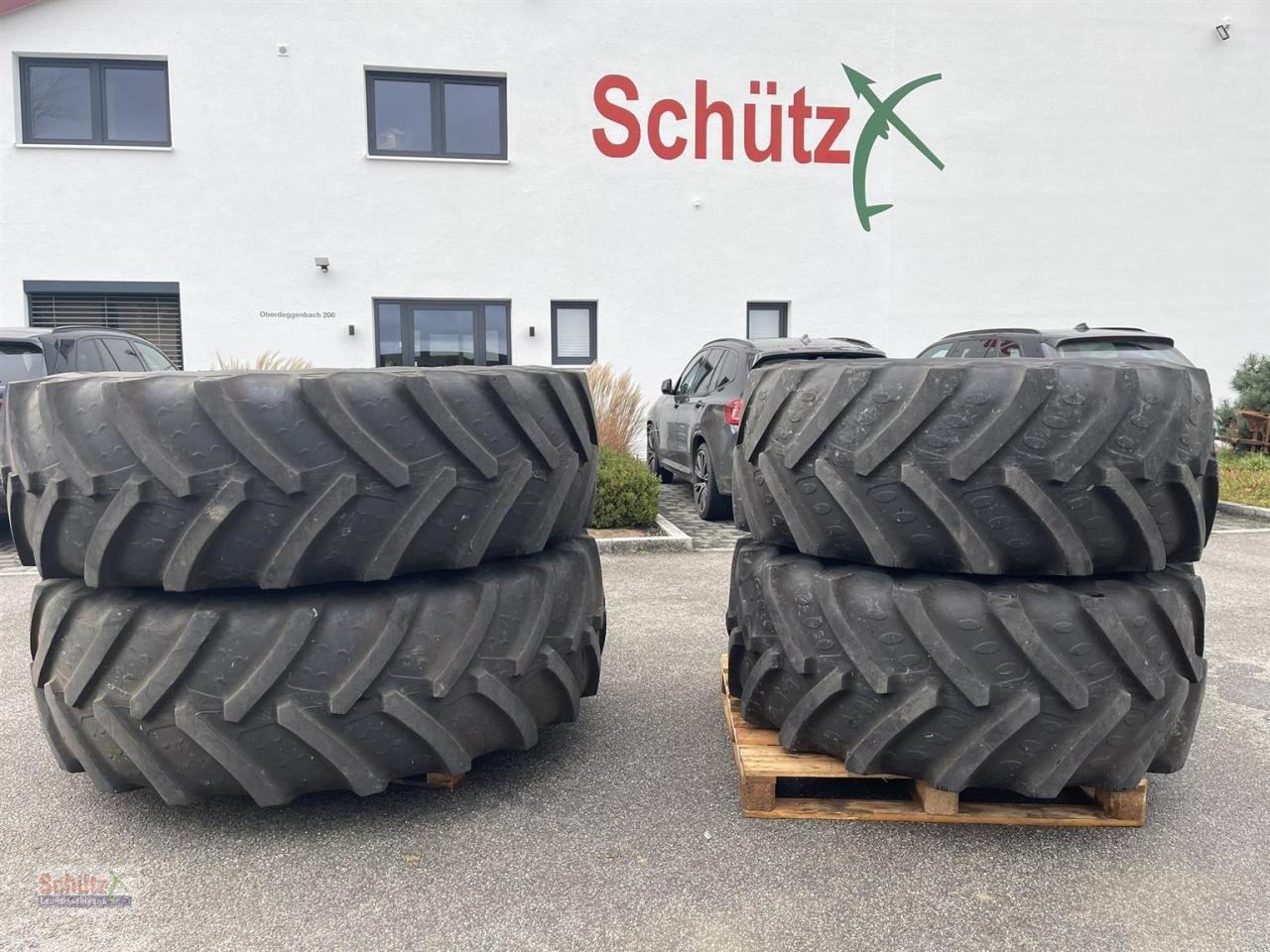 Traktor van het type Fendt Räder 2.25m Spur, 828 826, 620/70 R46 600/70 R30, Gebrauchtmaschine in Schierling (Foto 1)
