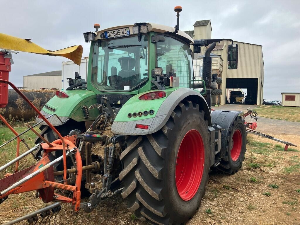 Traktor typu Fendt TRACT FENDT 722 VARIO PROFI +, Gebrauchtmaschine w VAROIS & CHAIGNOT (Zdjęcie 3)