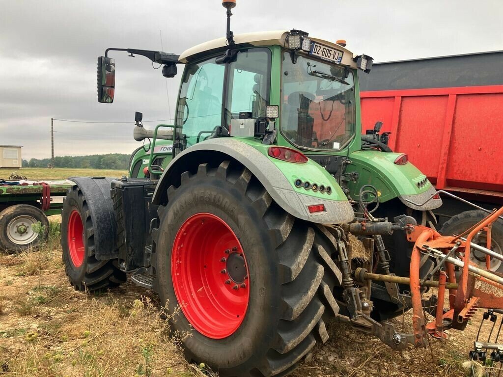 Traktor typu Fendt TRACT FENDT 722 VARIO PROFI +, Gebrauchtmaschine w VAROIS & CHAIGNOT (Zdjęcie 4)