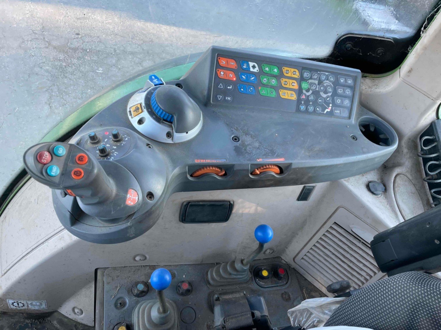 Traktor a típus Fendt Tracteur agricole 310 power Fendt, Gebrauchtmaschine ekkor: LA SOUTERRAINE (Kép 4)