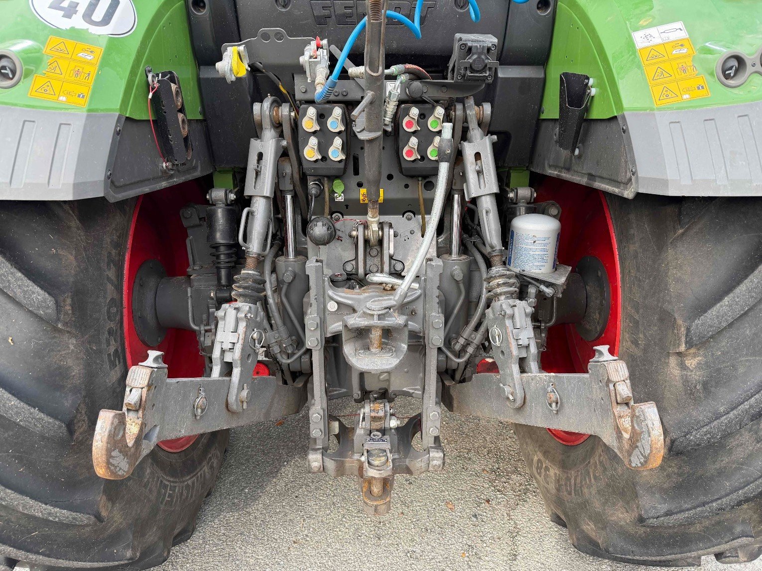 Traktor du type Fendt Tracteur agricole 313 Fendt, Gebrauchtmaschine en LA SOUTERRAINE (Photo 9)