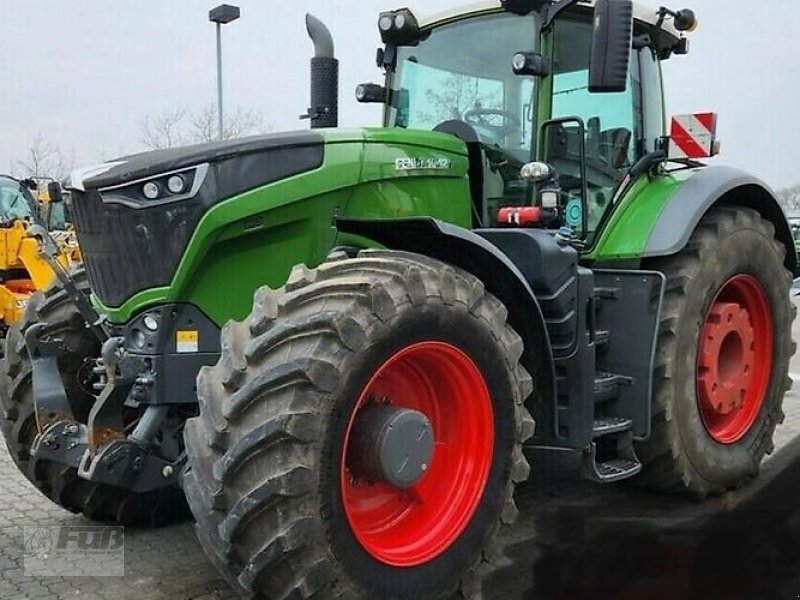 Traktor от тип Fendt Vario 1042 S4 Profi plus, Gebrauchtmaschine в Pfeffenhausen