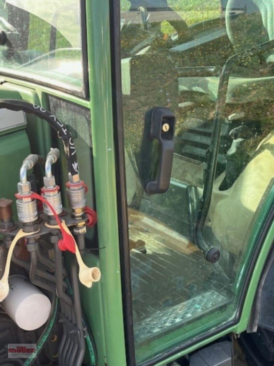 Traktor del tipo Fendt Vario 208 V, Gebrauchtmaschine In Holzhausen (Immagine 4)