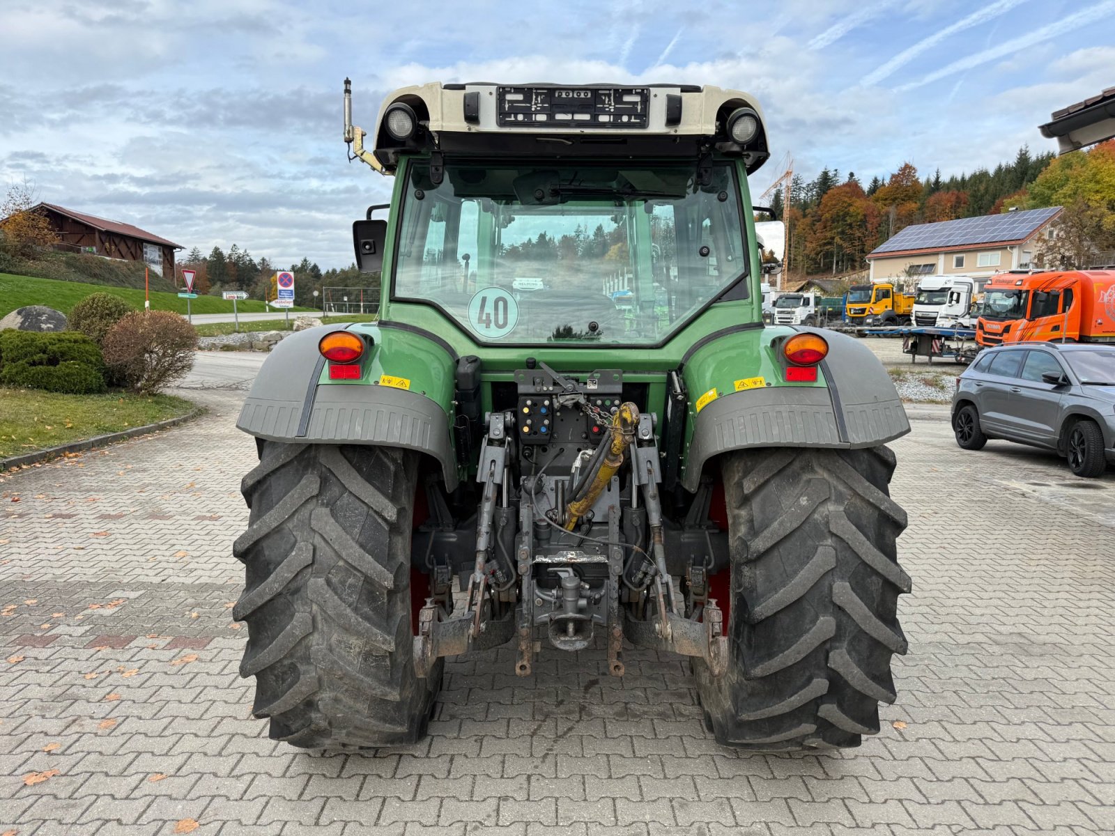 Traktor от тип Fendt Vario 211 TMS /Unfall, Gebrauchtmaschine в Neureichenau (Снимка 4)
