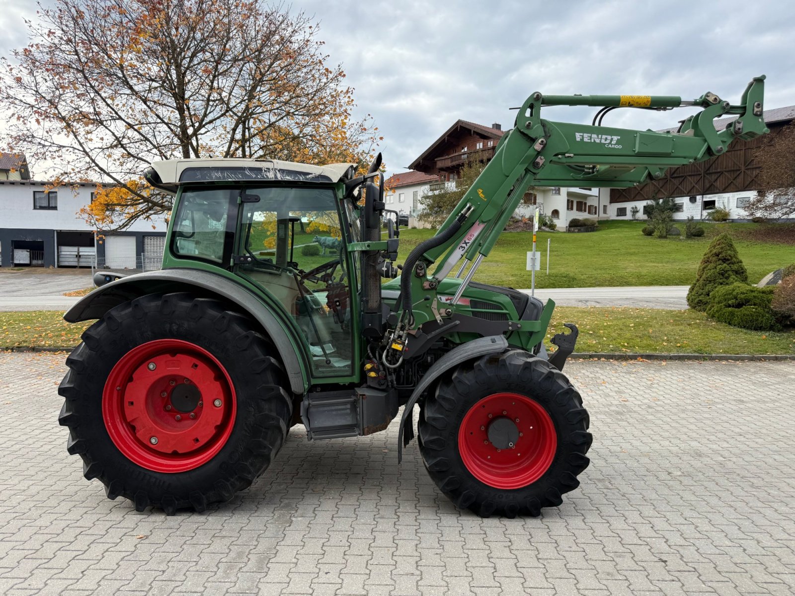 Traktor от тип Fendt Vario 211 TMS /Unfall, Gebrauchtmaschine в Neureichenau (Снимка 7)