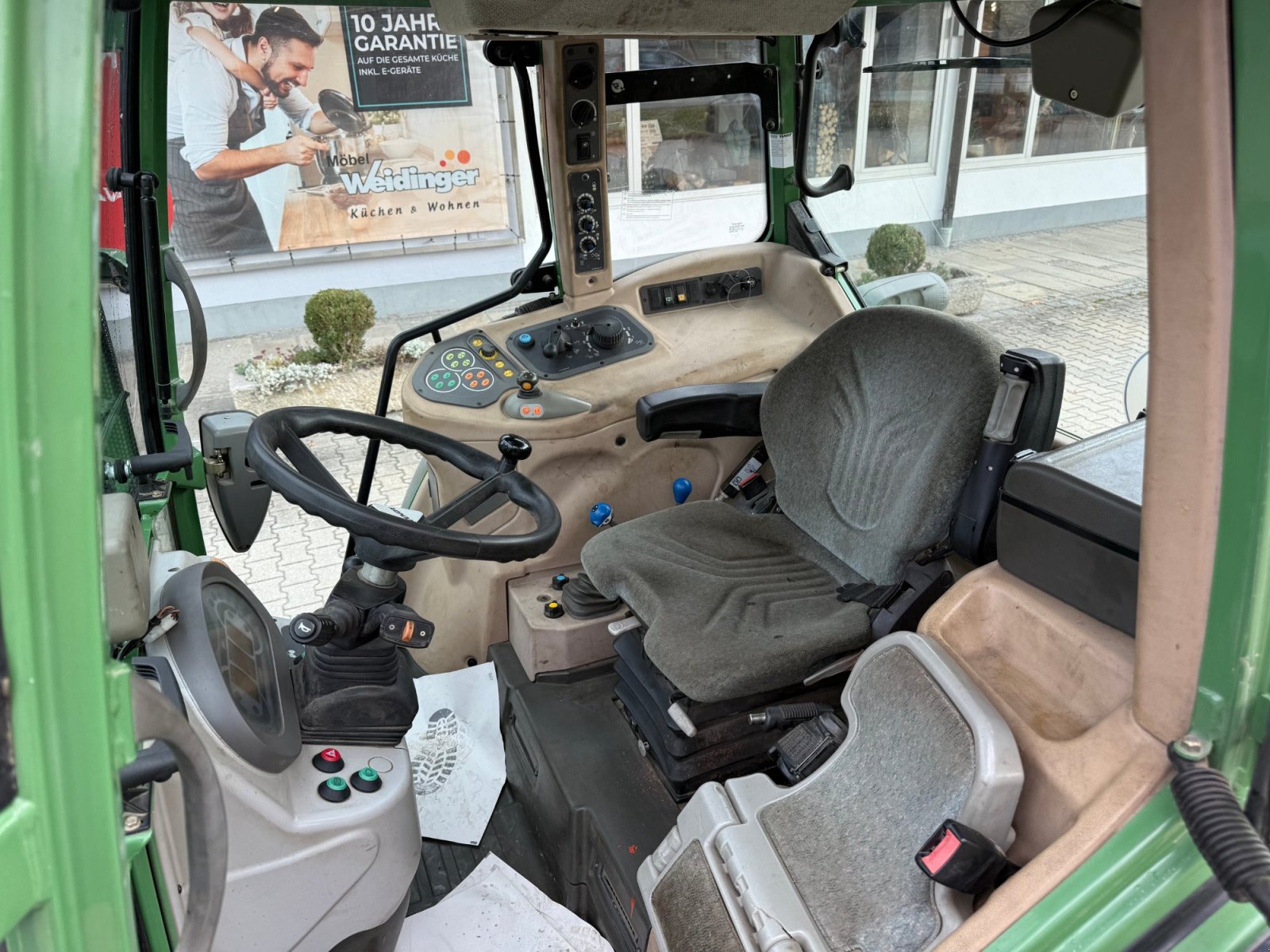 Traktor от тип Fendt Vario 211 TMS /Unfall, Gebrauchtmaschine в Neureichenau (Снимка 15)