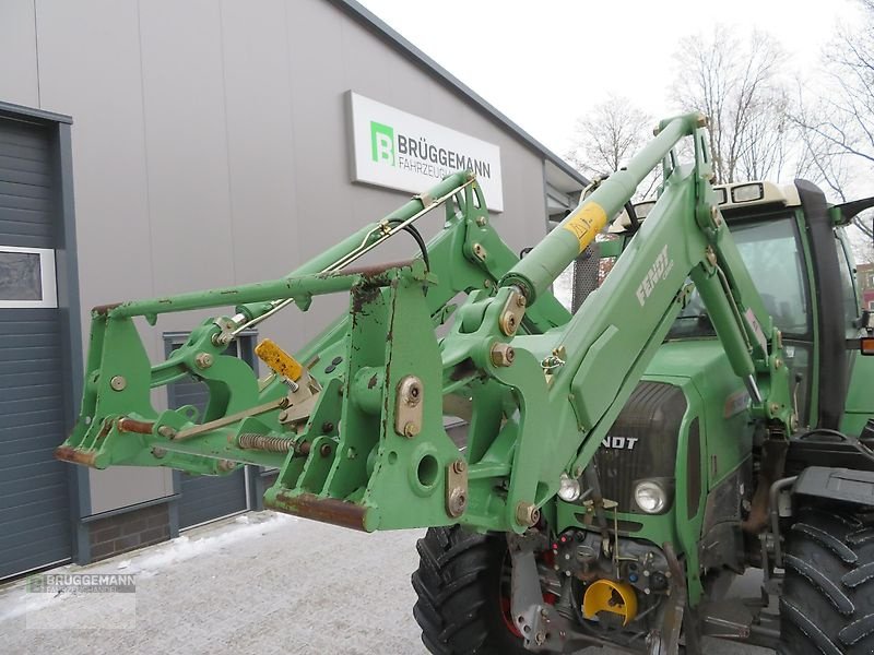 Traktor of the type Fendt Vario 411 TMS, FKH+FZW+FL, Gebrauchtmaschine in Meppen (Picture 10)
