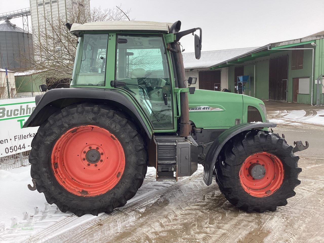 Traktor типа Fendt Vario 411, Gebrauchtmaschine в Coppenbruegge (Фотография 3)