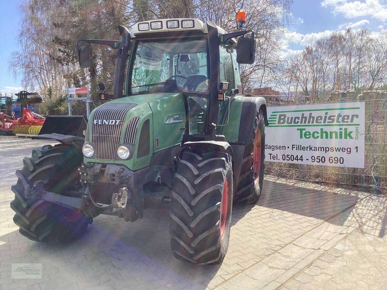 Traktor типа Fendt Vario 411, Gebrauchtmaschine в Coppenbruegge (Фотография 1)
