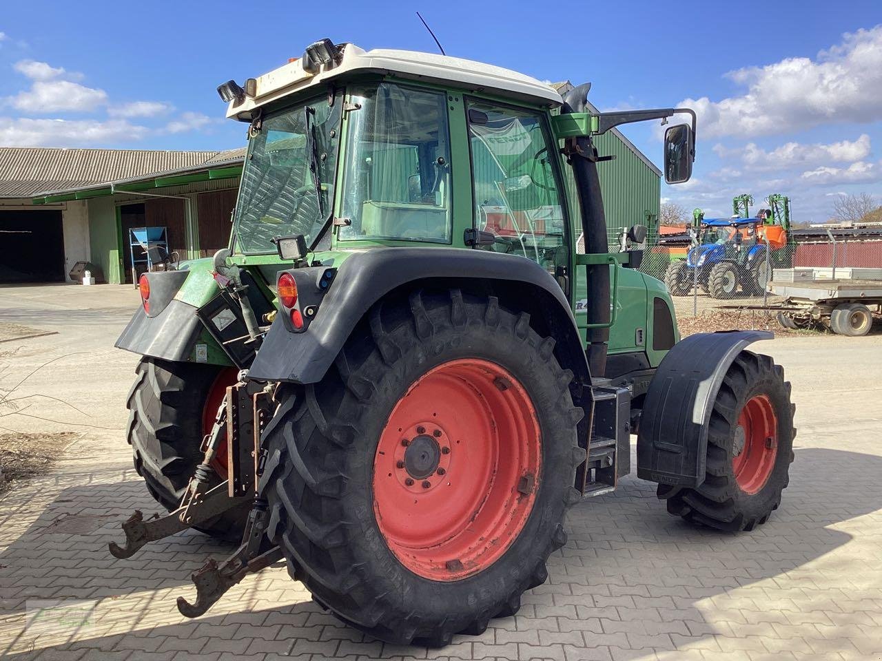 Traktor типа Fendt Vario 411, Gebrauchtmaschine в Coppenbruegge (Фотография 4)