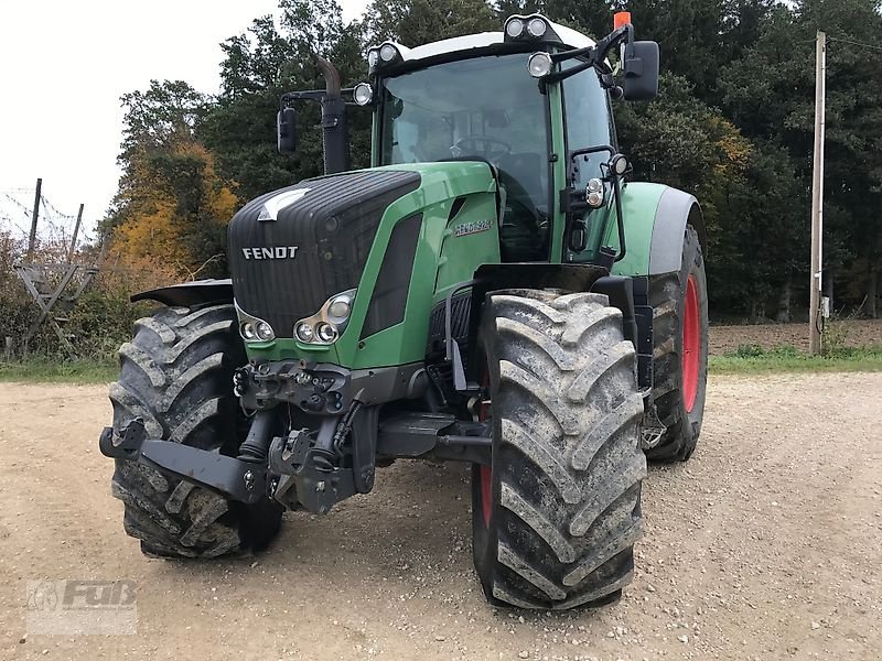 Traktor des Typs Fendt Vario 828 SCR Profi Plus, Gebrauchtmaschine in Pfeffenhausen (Bild 2)