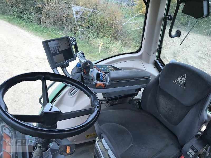 Traktor des Typs Fendt Vario 828 SCR Profi Plus, Gebrauchtmaschine in Pfeffenhausen (Bild 4)