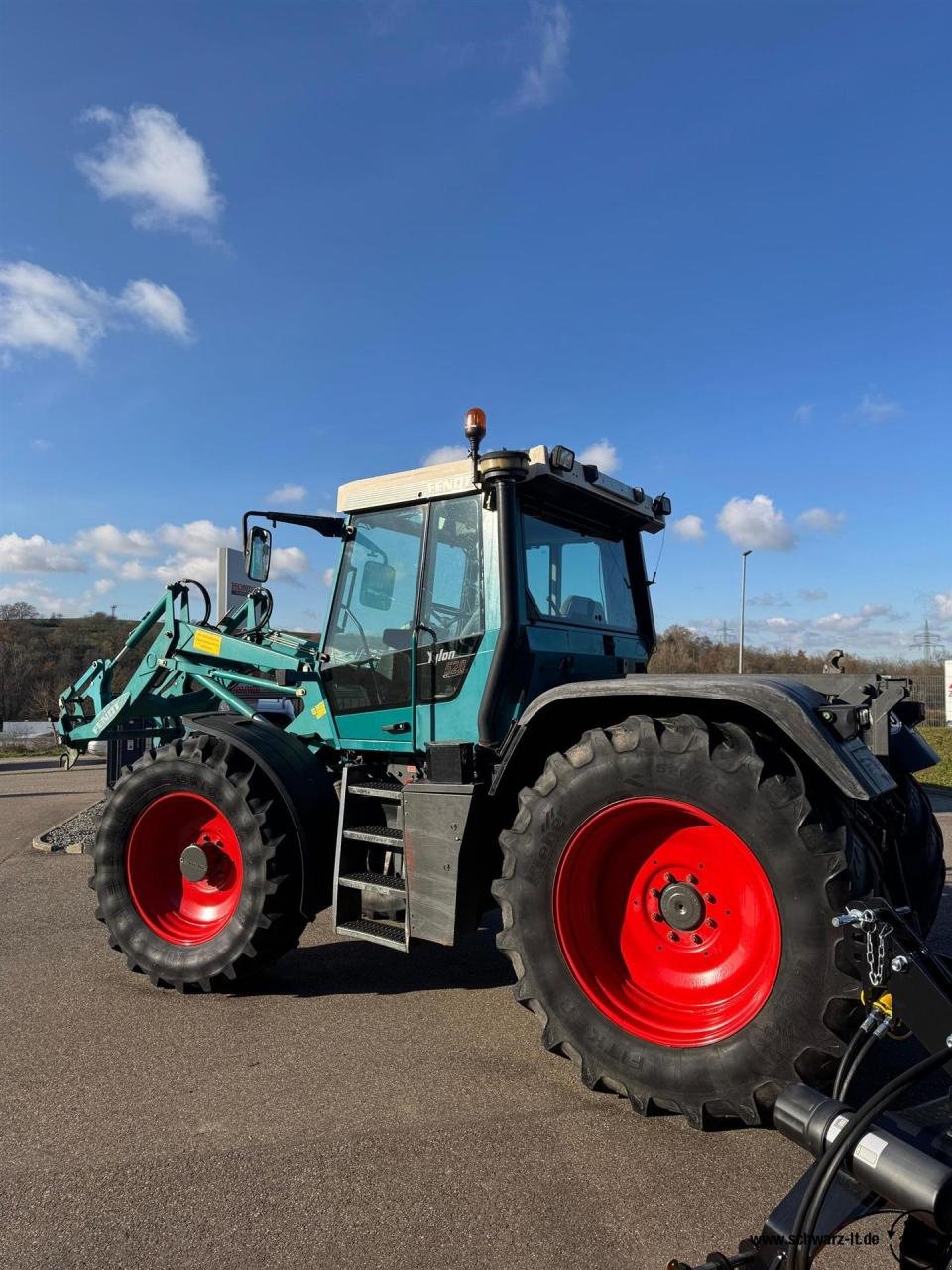 Traktor des Typs Fendt Xylon 520, Gebrauchtmaschine in Aspach (Bild 5)