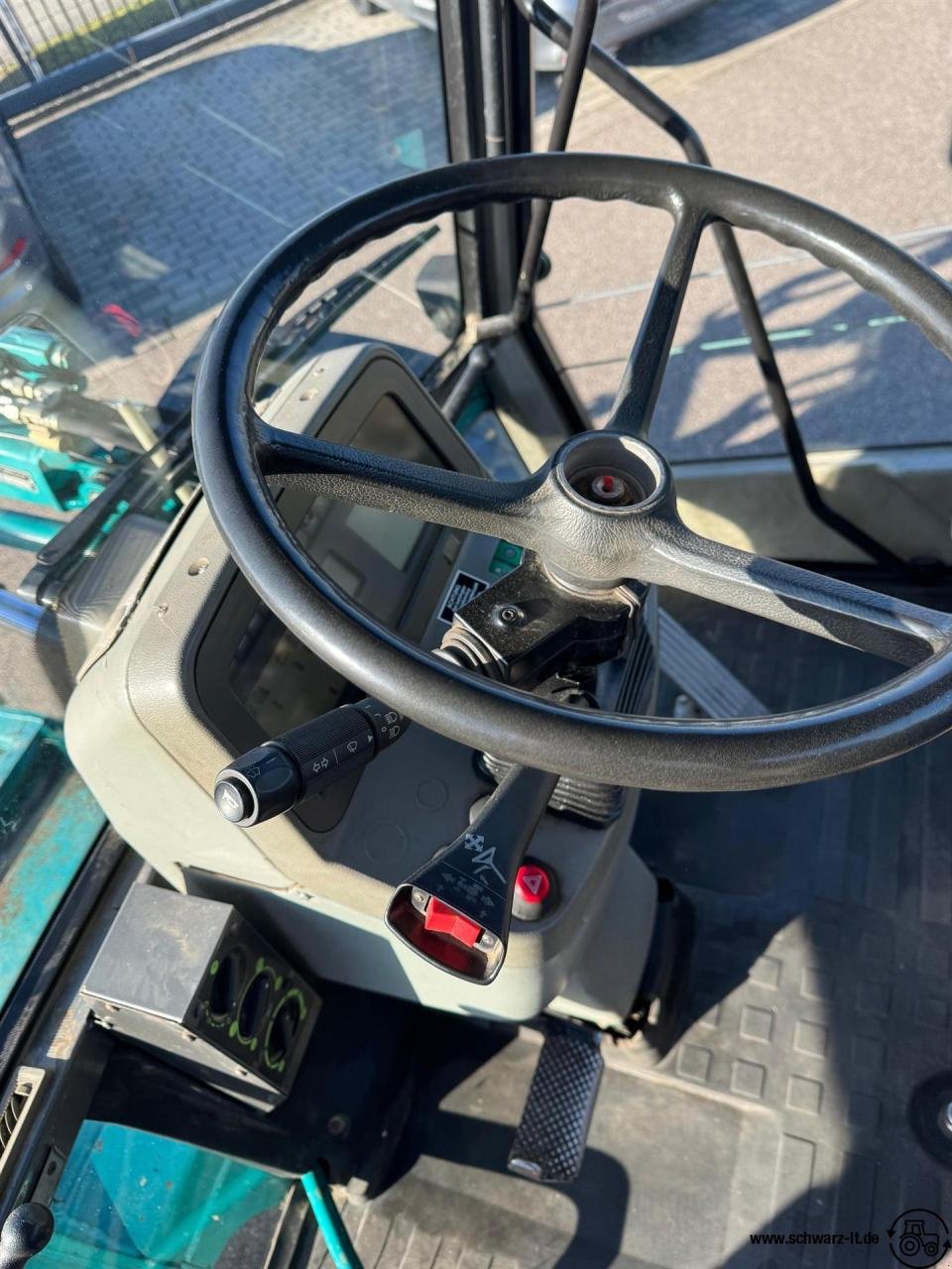 Traktor des Typs Fendt Xylon 520, Gebrauchtmaschine in Aspach (Bild 13)