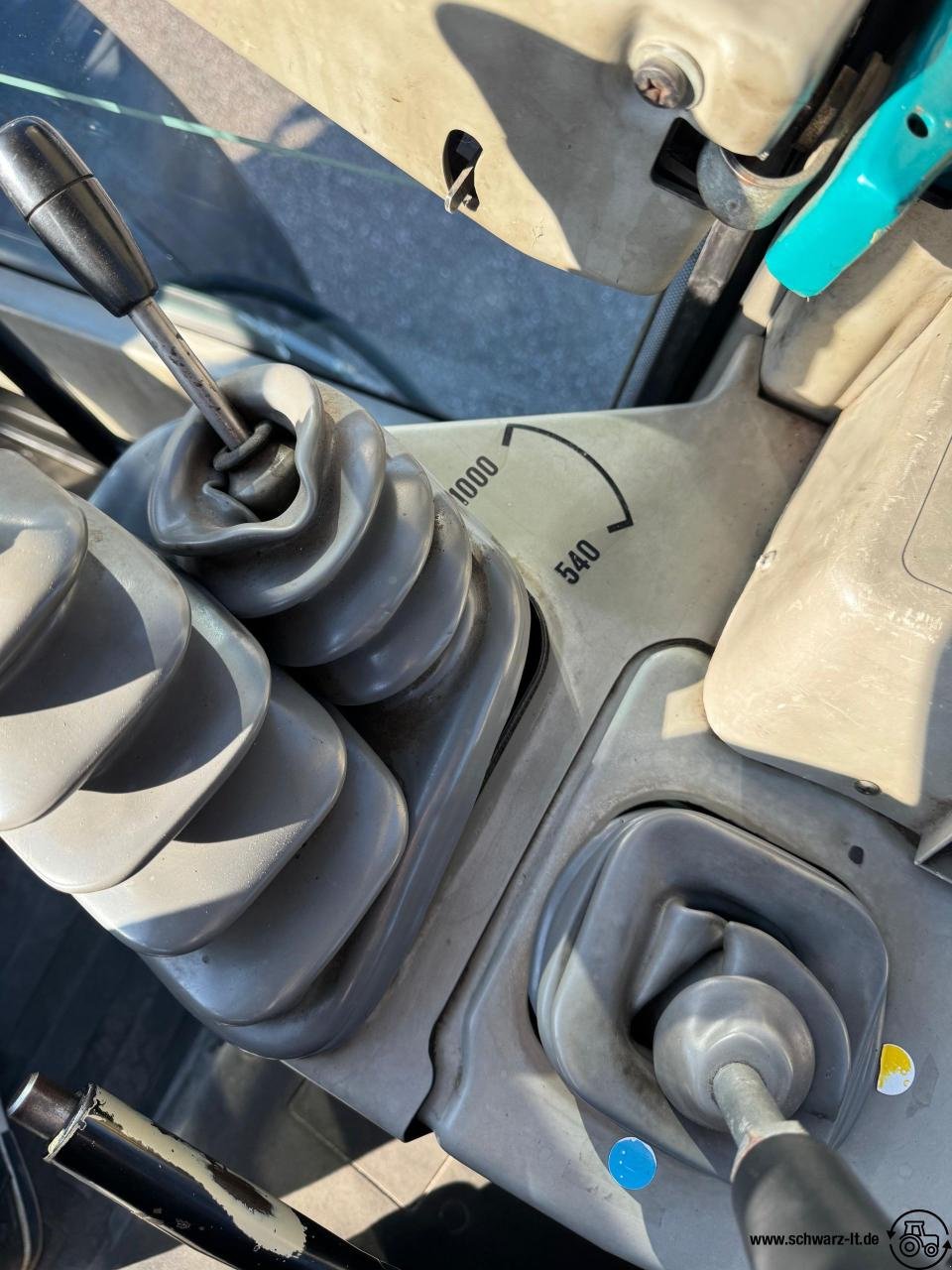 Traktor des Typs Fendt Xylon 520, Gebrauchtmaschine in Aspach (Bild 14)