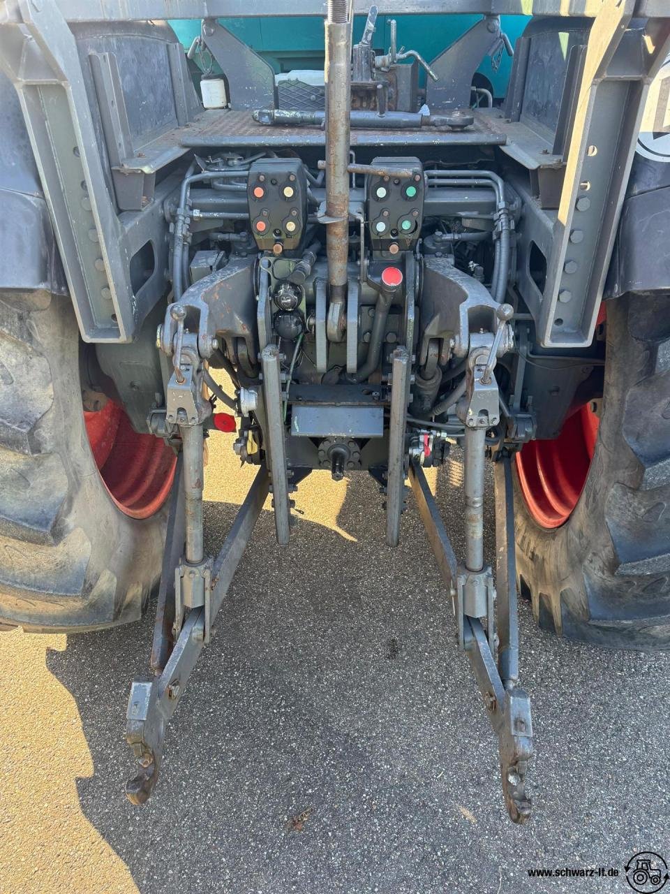 Traktor des Typs Fendt Xylon 520, Gebrauchtmaschine in Aspach (Bild 17)