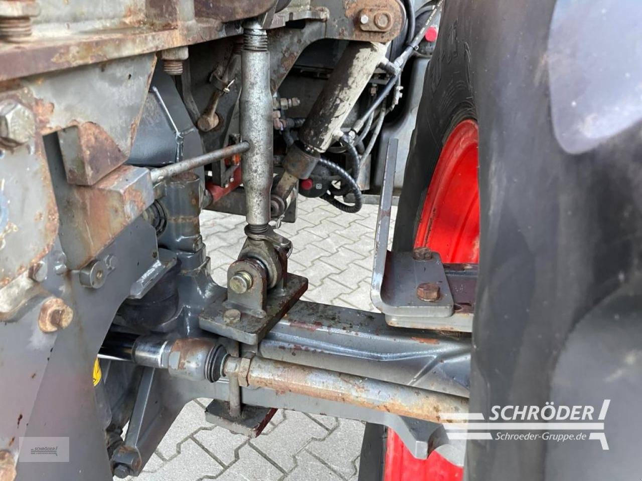 Traktor του τύπου Fendt XYLON 524, Gebrauchtmaschine σε Wildeshausen (Φωτογραφία 9)