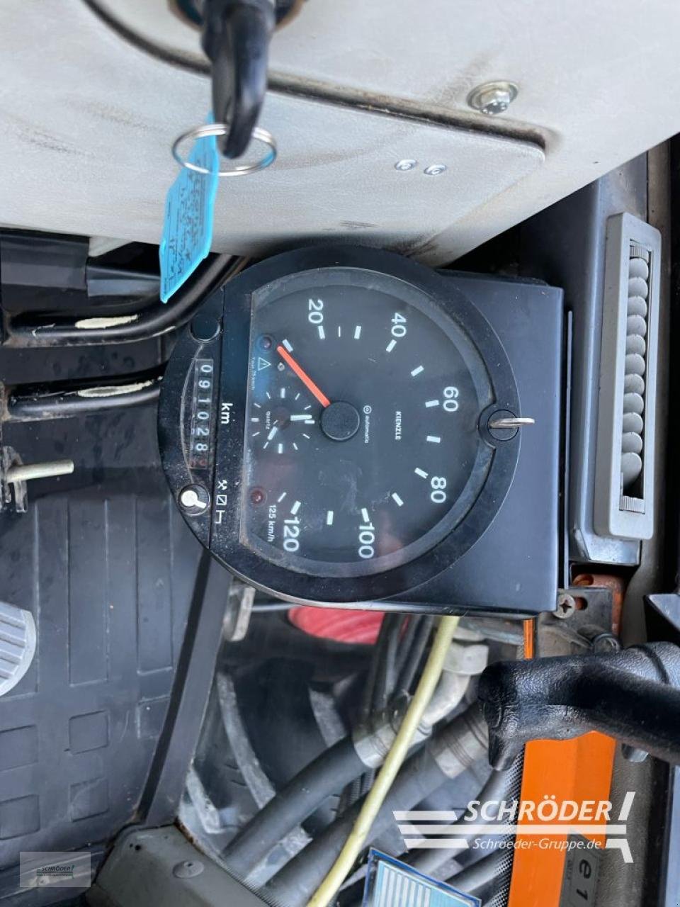 Traktor του τύπου Fendt XYLON 524, Gebrauchtmaschine σε Wildeshausen (Φωτογραφία 15)