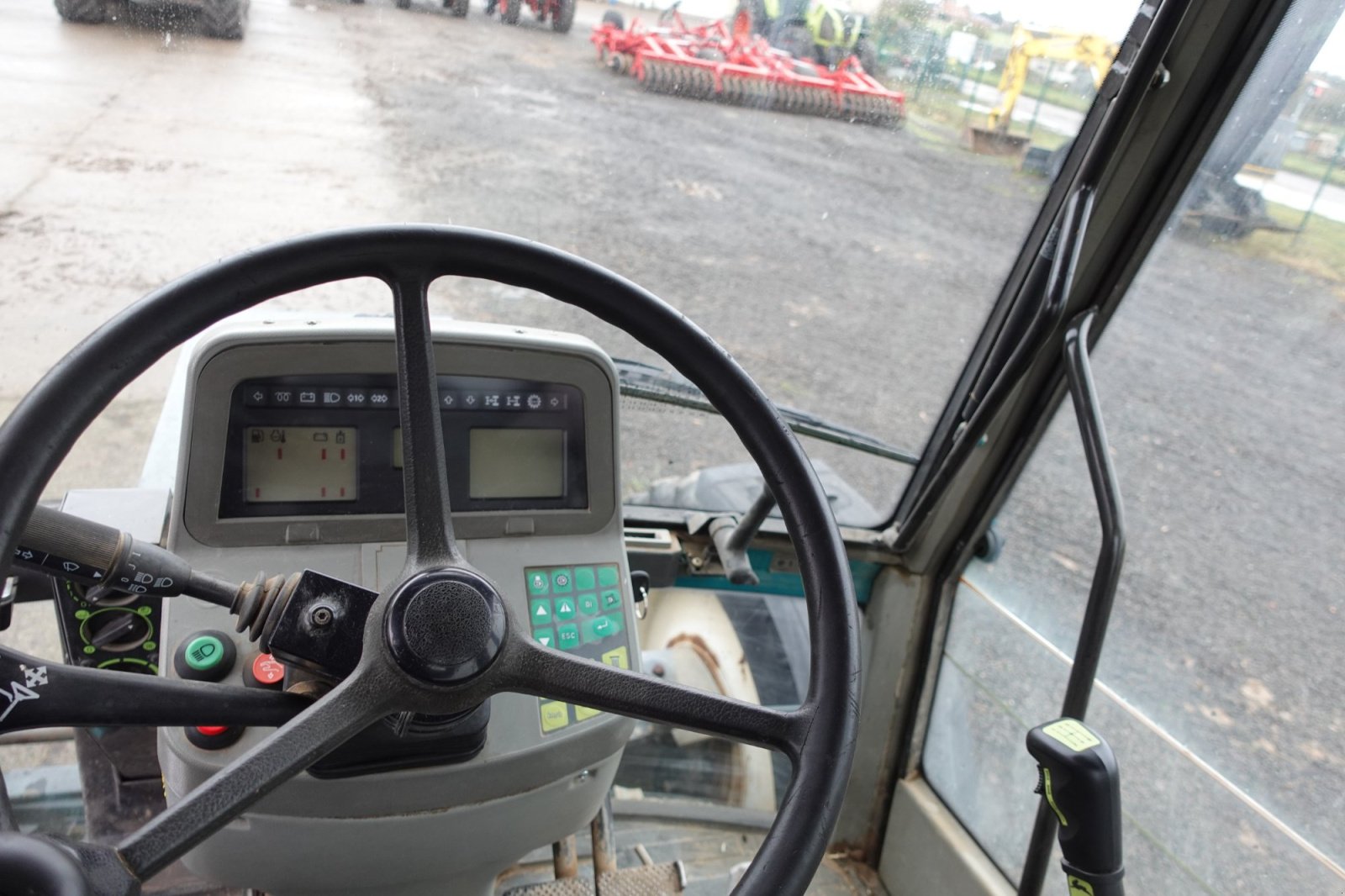 Traktor des Typs Fendt Xylon 524, Gebrauchtmaschine in Hardenbeck (Bild 17)