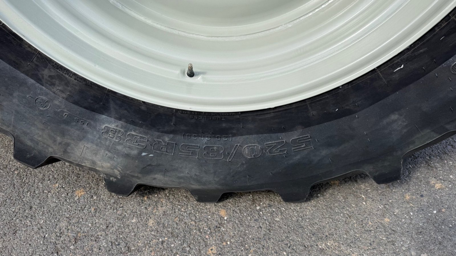 Traktor от тип Fendt Xylon 524, Gebrauchtmaschine в Železná (Снимка 5)