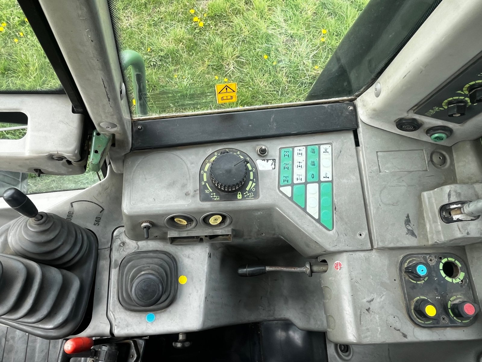 Traktor типа Fendt Xylon 524, Gebrauchtmaschine в Rhede (Фотография 10)